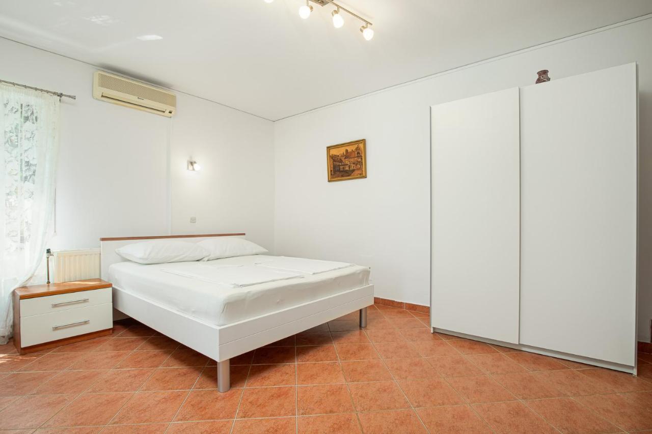 Apartament Haus Eva Novigrad  Zewnętrze zdjęcie