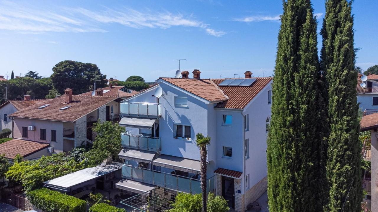 Apartament Haus Eva Novigrad  Zewnętrze zdjęcie